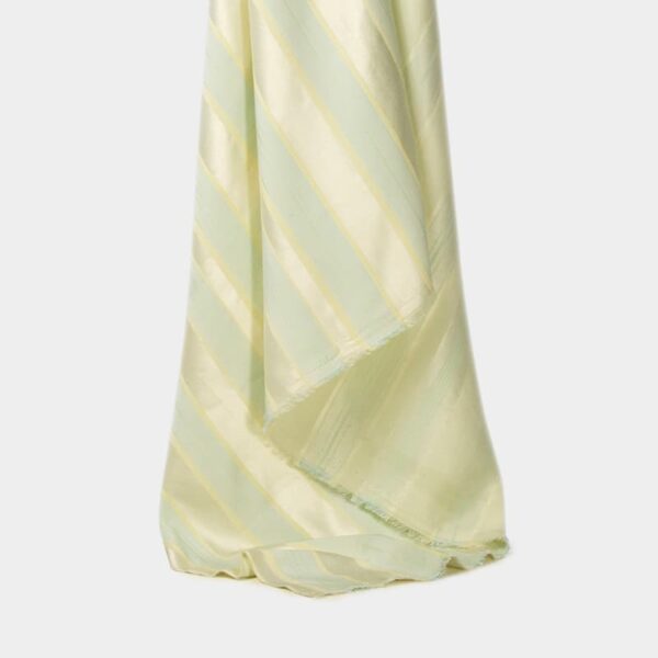 Permanent Fire Resistant Yarn Dyed Jacquard Fabric for Curtains, 150cm Width, 100% Polyester