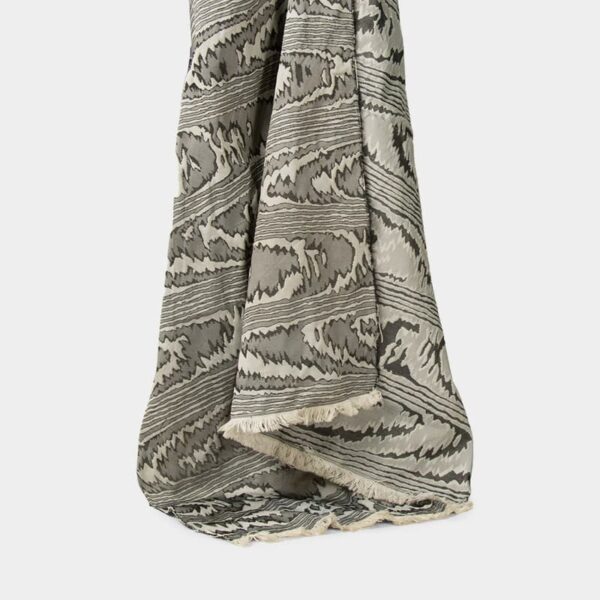 Inherent Fire Retardant Yarn Dyed Jacquard Fabric for Curtains, 150cm Width, 100% Polyester