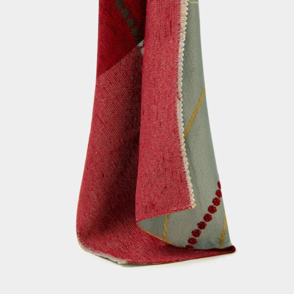 Inherent Fire Resistant Yarn Dyed Jacquard Fabric for Curtains, 150cm Width, 100% Polyester