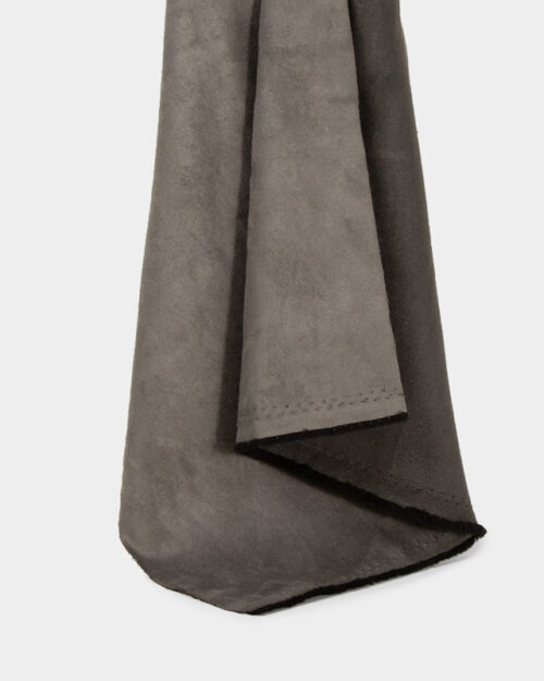 Inherent Flame Retardant Suede Fabric for Clothing, Handbags, and Accessories.